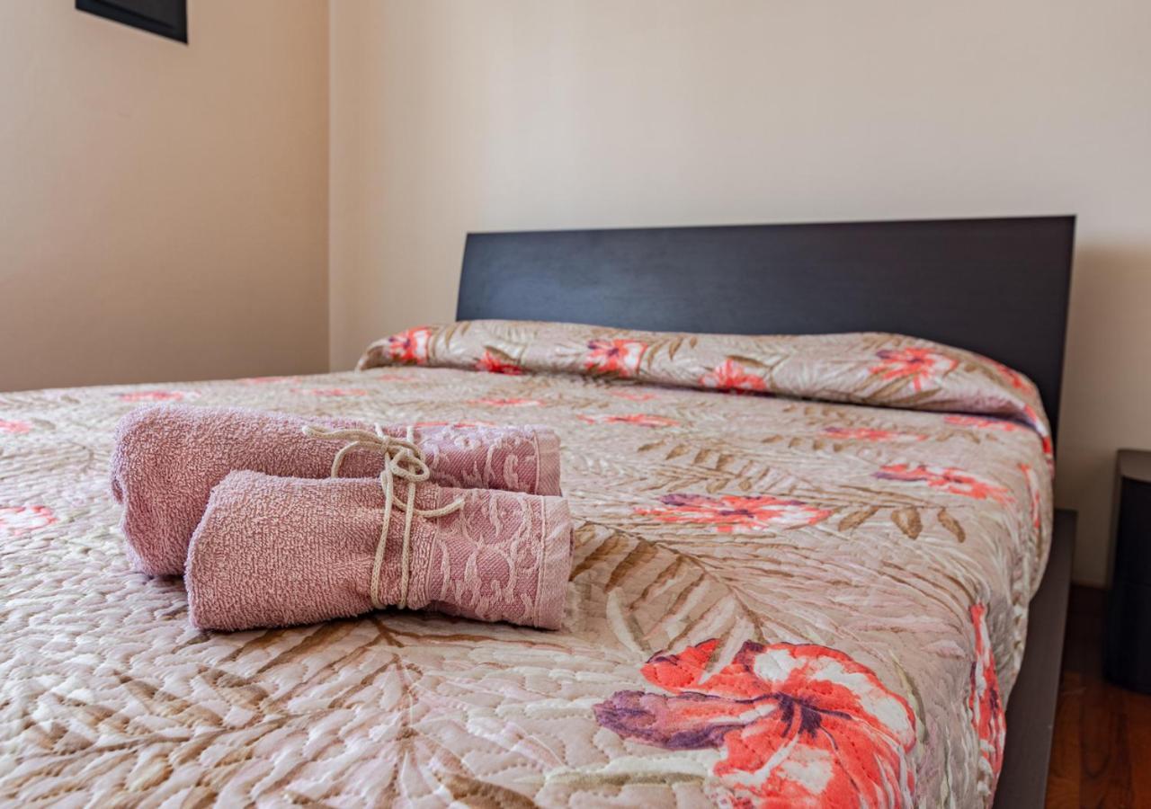 Luxury House Near Train Station Appartement Livorno Buitenkant foto